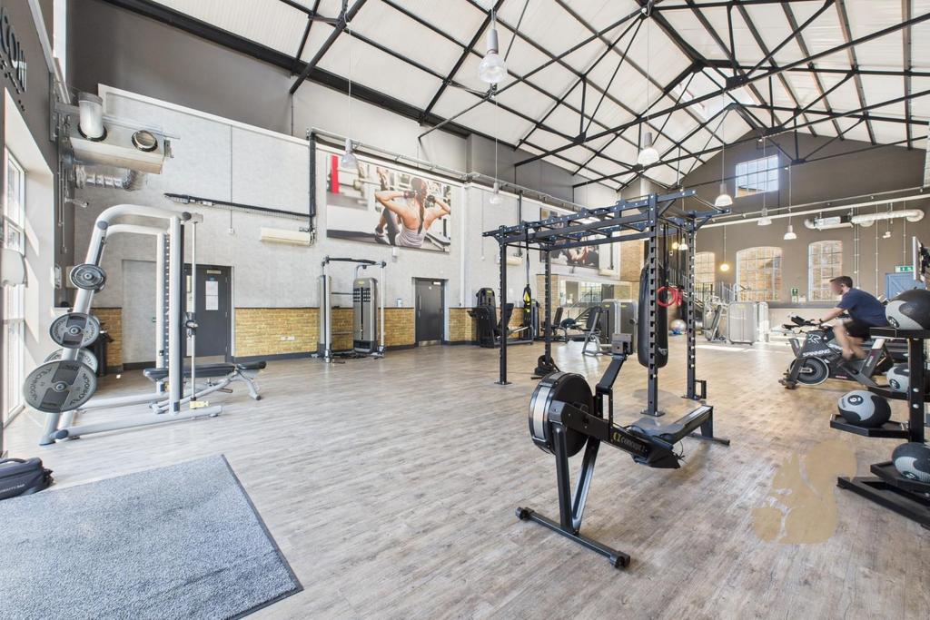 CAM04604 G0-PR0061-STILL002.jpg