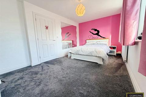 7 Elliots Close, West Horndon, Brentwood, CM13 3FU