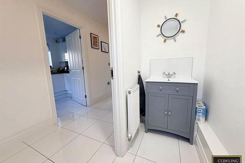 7 Elliots Close, West Horndon, Brentwood, CM13 3FU
