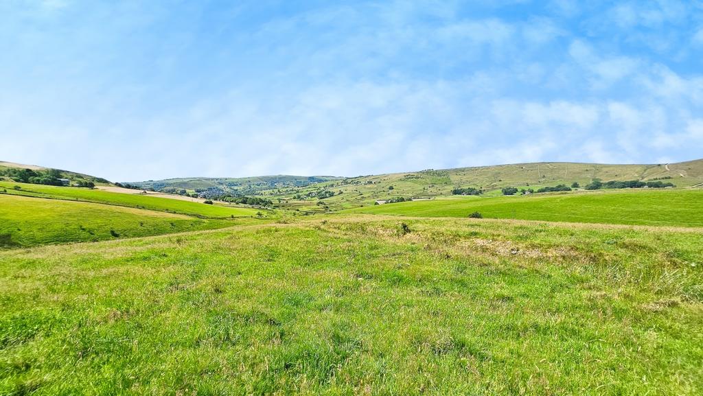 Higher Castleshaw Farm