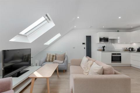 undefined, Martin Way, Raynes Park SW20