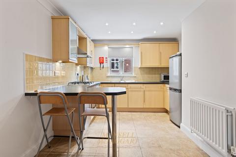 undefined, Lumley Road, Horley RH6