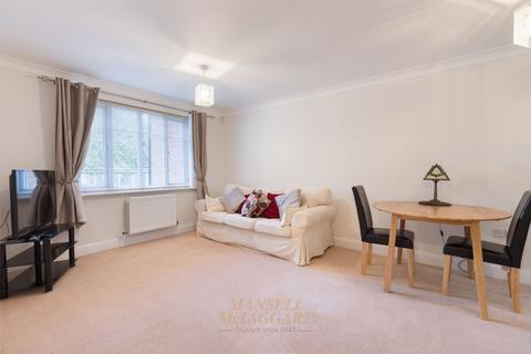 undefined, Lumley Road, Horley RH6