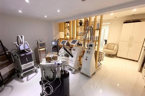 Retail property (high street) to rent, 23 High St Southend On Sea SS1 1JD