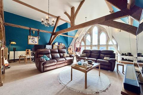 6 bedroom link detached house for sale, 23 James Street, Bradford BD13