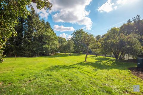 4 bedroom detached house for sale, Suton Street, Suton