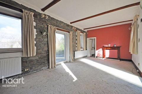 4 bedroom detached house for sale, Rhiwderin, Newport