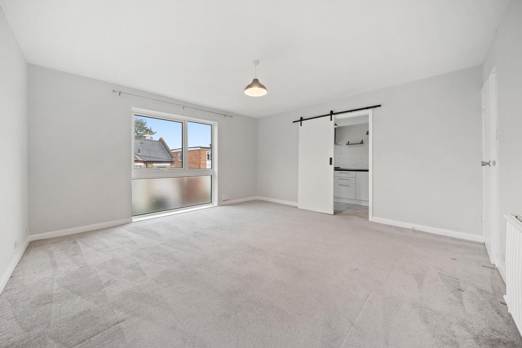 7 Shere Lodge 48 Harewood Road SW19 2 HD-4