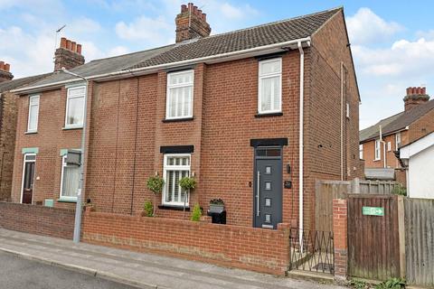 4 bedroom semi-detached house for sale, Woodville Road, Ipswich IP4
