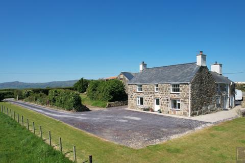 undefined, Barrach Fawr, Llangian