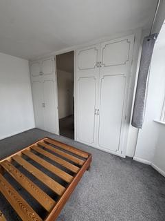 3 bedroom semi-detached house to rent, Eve Lane, Dudley DY1