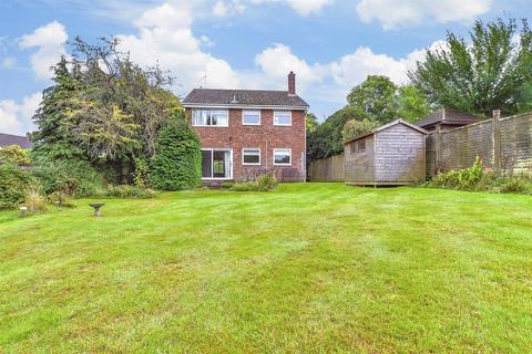 Wallace Close, Tunbridge Wells TN2