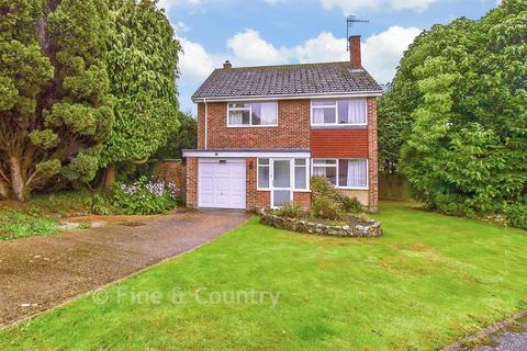 4 bedroom detached house for sale, Wallace Close, Tunbridge Wells TN2
