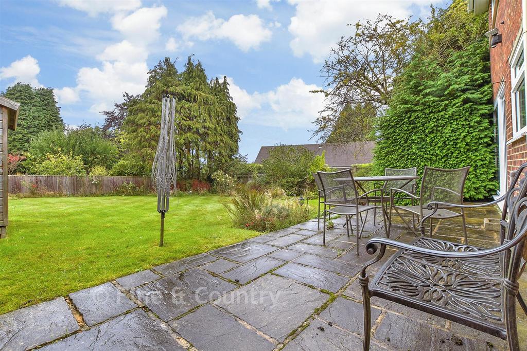 Patio / Decking
