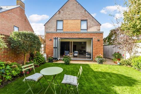 undefined, Windmill Close, Chichester