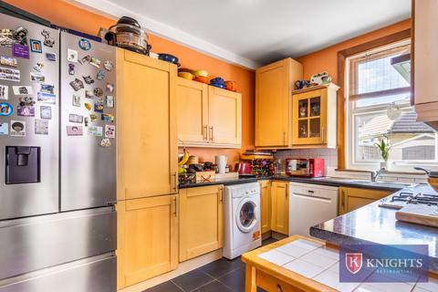 3 bedroom house for sale, Junction Road, London, N9