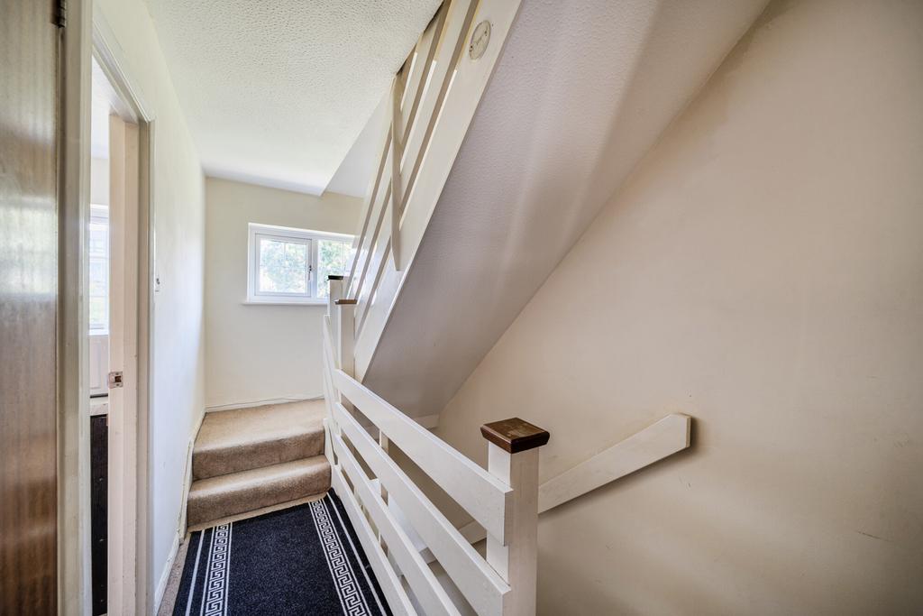 1359281-10-68dbd8...