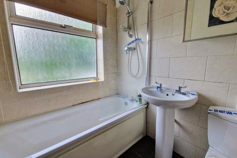 3 bedroom semi-detached house for sale, Grenville Road, Shirley, Solihull, West Midlands, B90