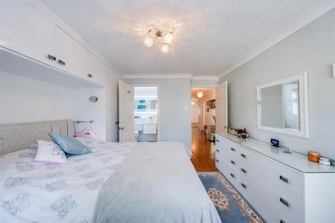 3 bedroom detached bungalow for sale, Sullivan Close, Dartford
