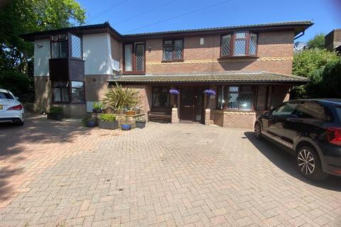 undefined, Llys Westfa, Llanelli
