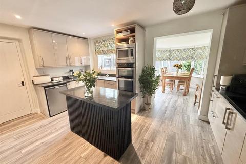 4 bedroom semi-detached house for sale, Lakeside, Bosley, Macclesfield