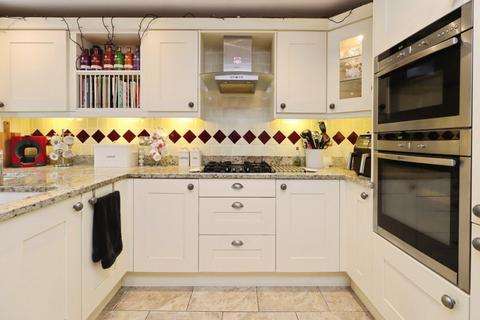 4 bedroom detached house for sale, Welshpool SY21