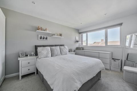 undefined, Hawkins Way, Berkshire RG40