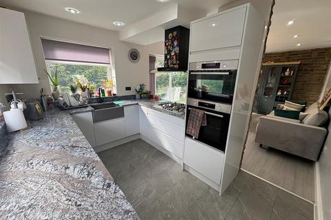 undefined, Brunswick Street, Queensbury, Bradford