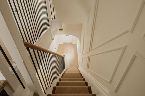 4 bedroom link detached house for sale, Brunswick Gardens, 31 Chilbolton Avenue, Winchester, Hampshire, SO22