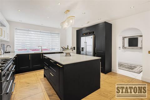 undefined, Cuffley Hill, Goffs Oak, Hertfordshire, EN7