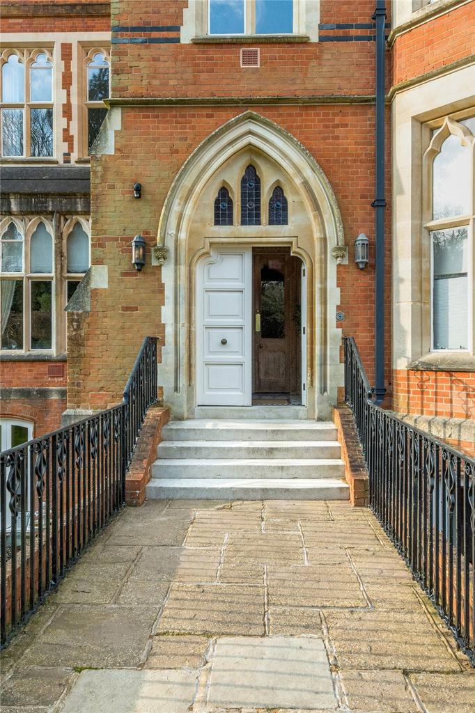 Communal Entrance