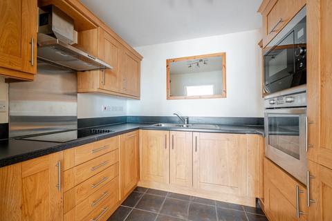 2 bedroom apartment for sale, Harding Place, Berkshire RG40