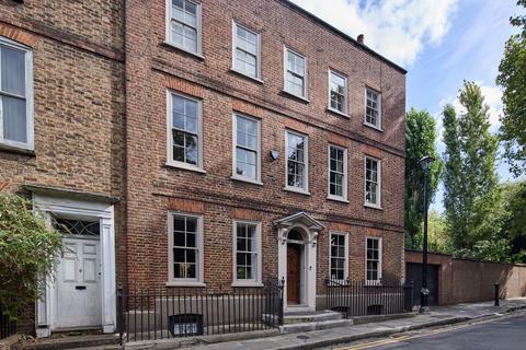 undefined, Crooms Hill, Crooms Hill, London, SE10