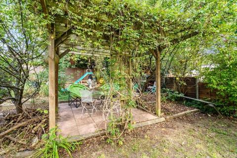 3 bedroom semi-detached house for sale, Potter Street, Northwood