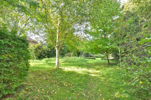 undefined, Court Lodge Road, Appledore