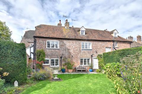 undefined, Court Lodge Road, Appledore