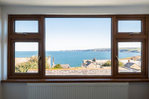4 bedroom detached house for sale, Tintagel Terrace, PL29