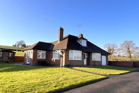 2 bedroom detached bungalow to rent, Broad View, Denstone