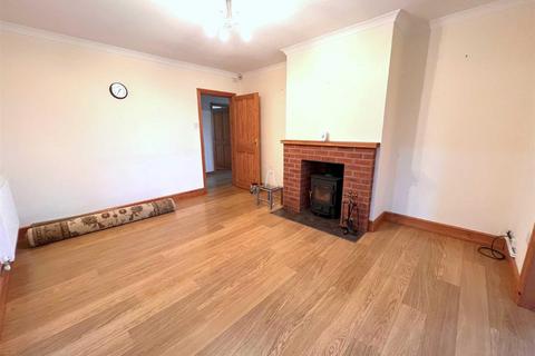 2 bedroom detached bungalow to rent, Broad View, Denstone