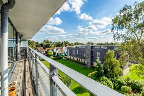 1 bedroom penthouse for sale, Oriel Court, St. Albans AL1