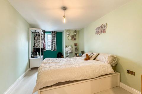 1 bedroom apartment for sale, Keast Mews, Fore Street, Cornwall