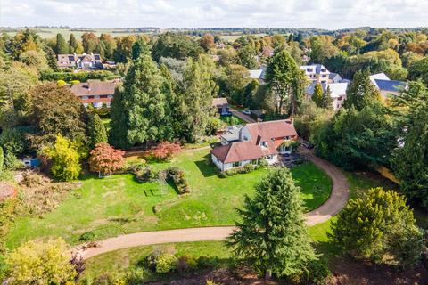 undefined, Station Road, Woldingham, Caterham, Surrey, CR3