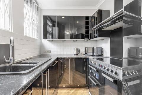 1 bedroom flat to rent, Cremorne Road, London SW10