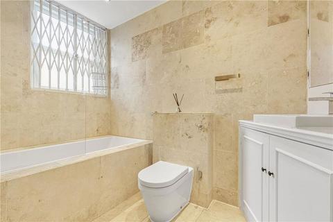 1 bedroom flat to rent, Cremorne Road, London SW10