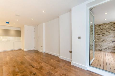 Chatham Place, Hackney, London, E9