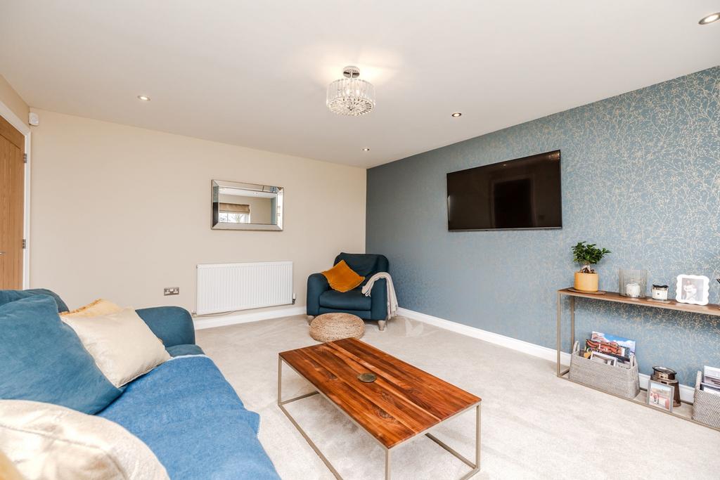 19 Barony Grove NE200 FZ-8