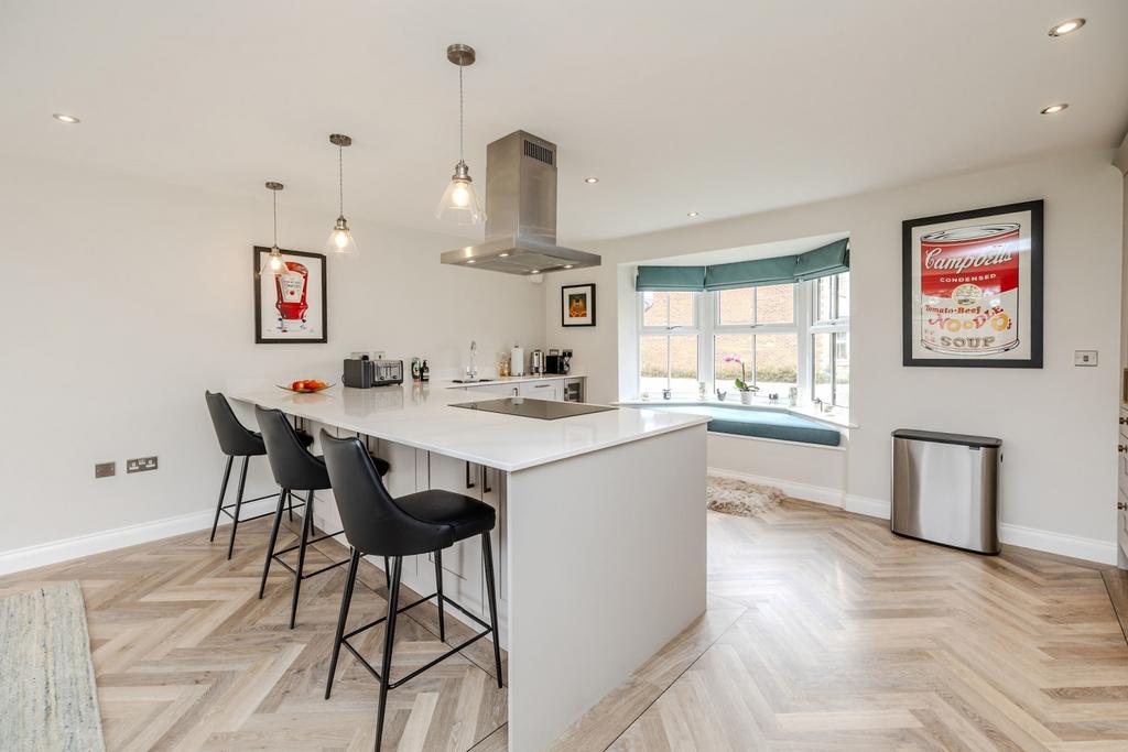 19 Barony Grove NE200 FZ-42