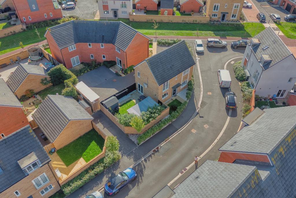 Ewemove Taunton - Jeffords Close (9)