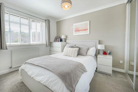 5 Fistral Close, Torpoint, PL11 2QT