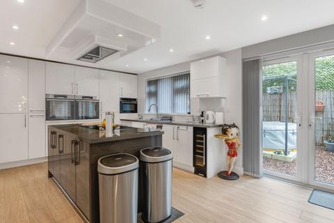 5 bedroom detached house for sale, Neal Close, Plympton, PL7 1YY